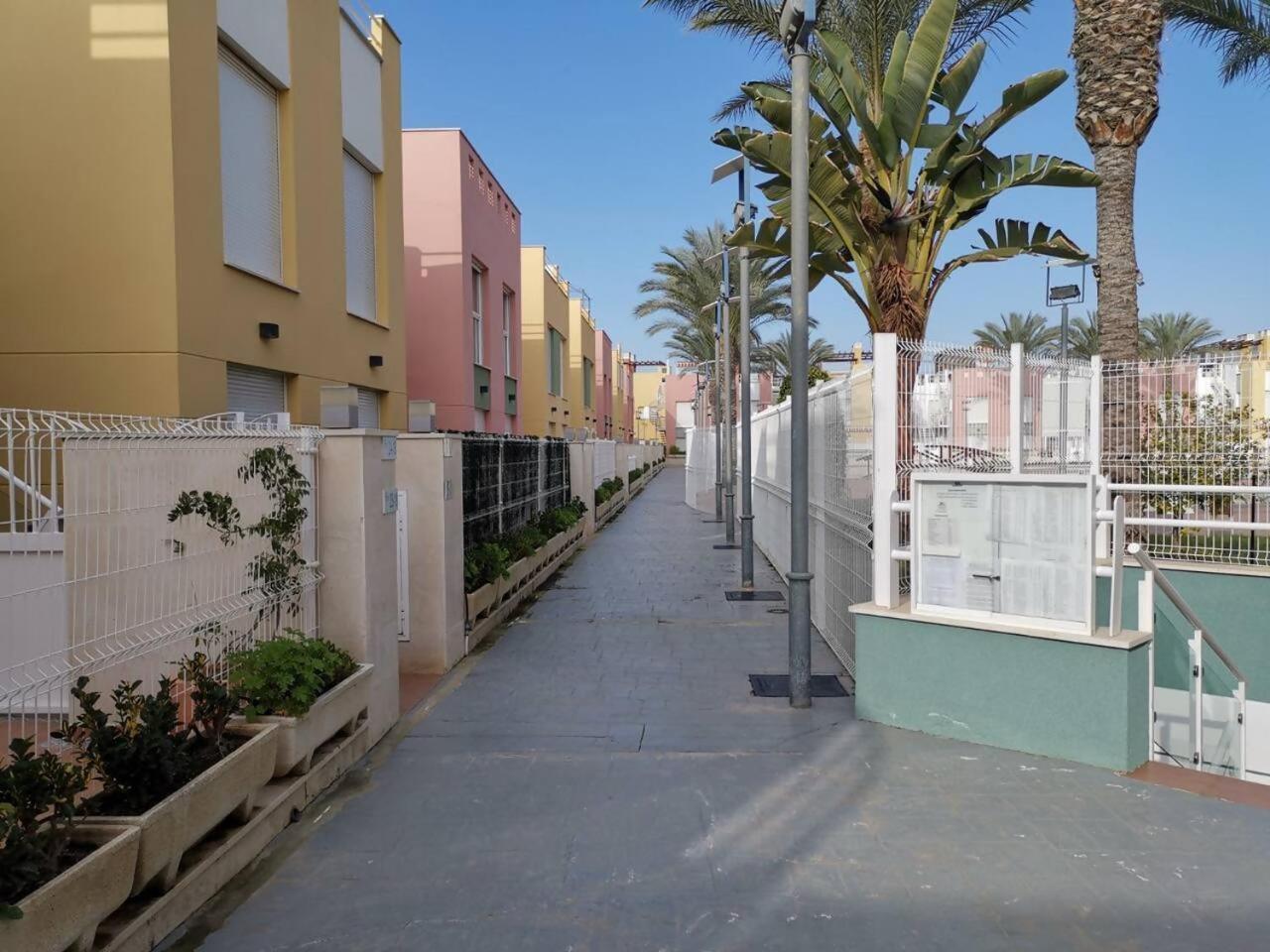 Vera - Playa Fantástico Apto 1-4 Huésped Piscina a 100 m Playa con Parking Terraza URB Laguna Beach Playas de Vera Esterno foto